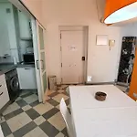 شقة Apodaca