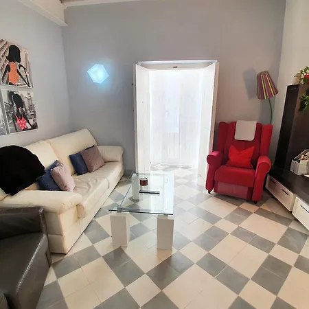 Apodaca Cadiz